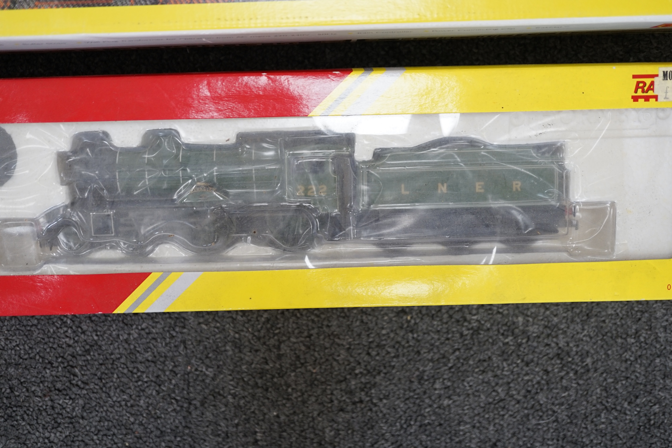 Nine Hornby 00 gauge LNER model railway items, including; a Flying Scotsman train set (R1019) comprising of Flying Scotsman and three teak coaches (missing some accessories and controllers), two additional tender locomot